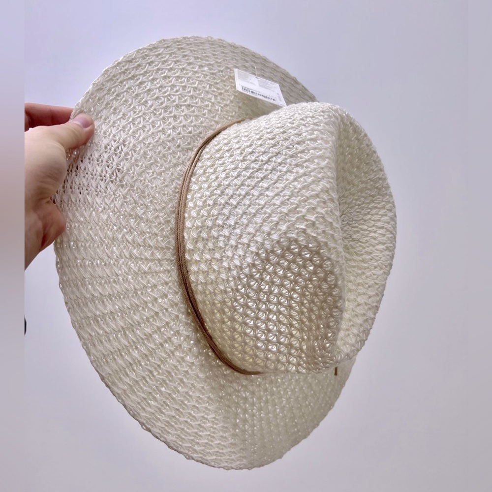 Brand new white straw hat wide brim